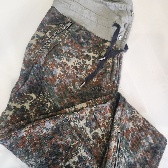 Scotch & Soda Maison Scotch High Waist Camo Pant - Picture 1 of 16